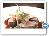 MARTI_Roger_Australian lamb loin oven baked, lamb jus, eggplant chutney, oyster mushroom sautéed, green pea