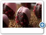 MARTI_Roger_Raspberry roase macaroon