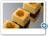 MARTI_Roger_Swiss cheese cake, passion fruit